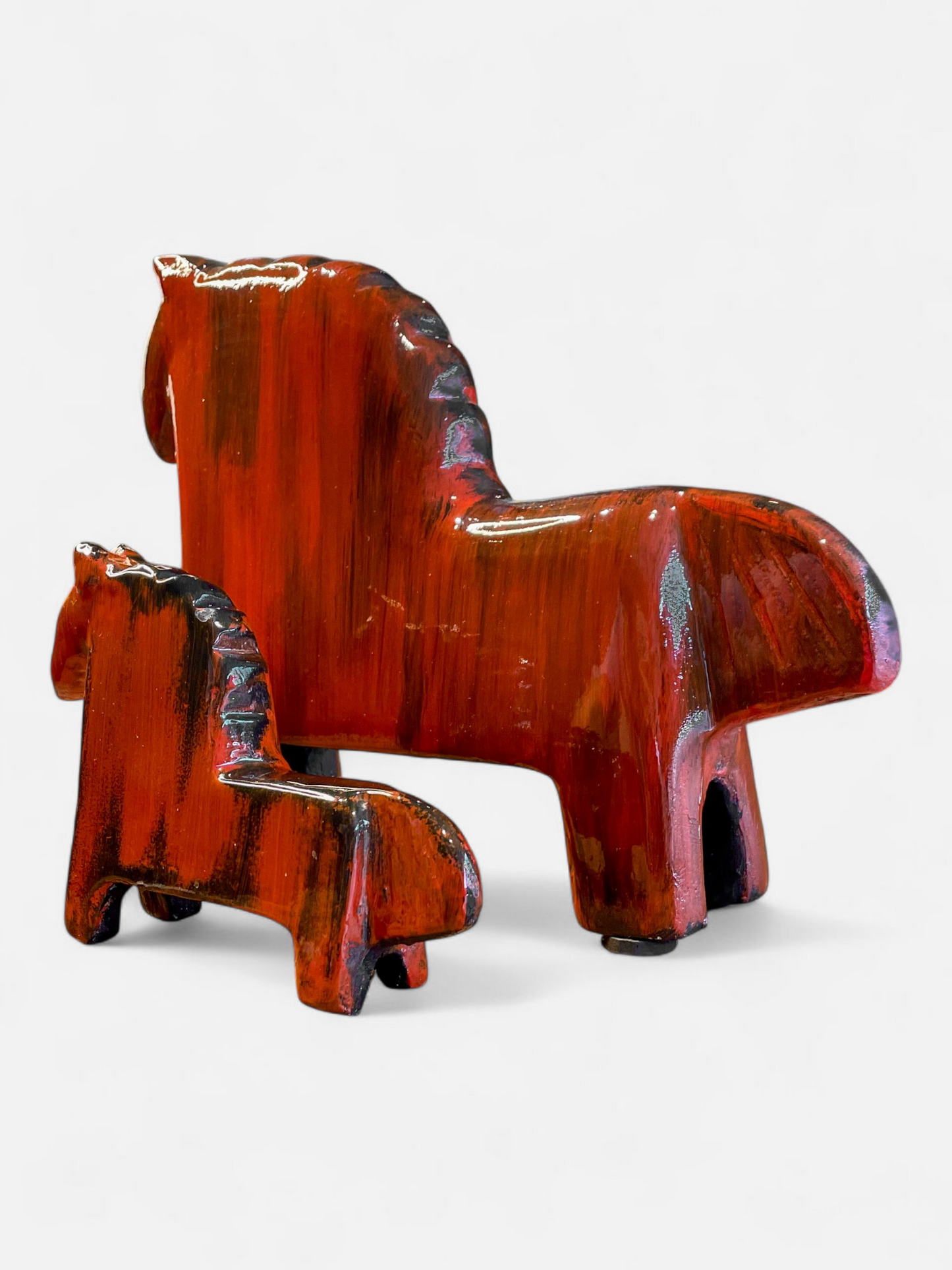 ASHWA HORSE (SMALL) CRIMSON