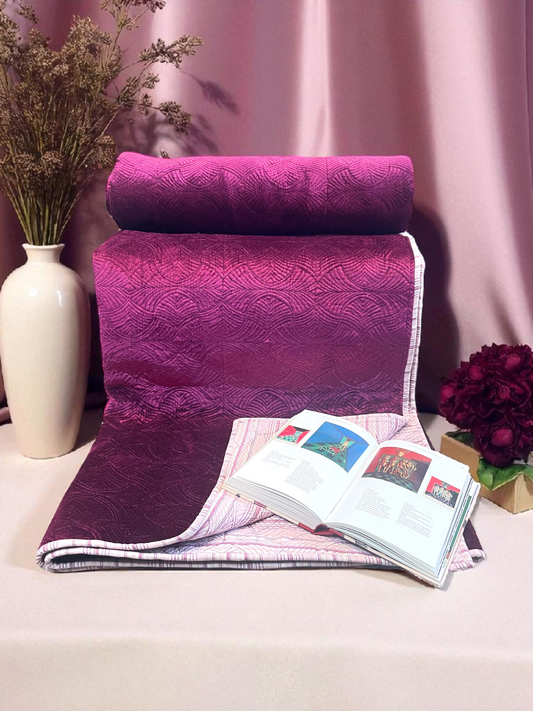 NOBLE PLUM BEDSPREAD WITH 2 CUSHION COVERS DEEP PLUM 90 x 108 IN