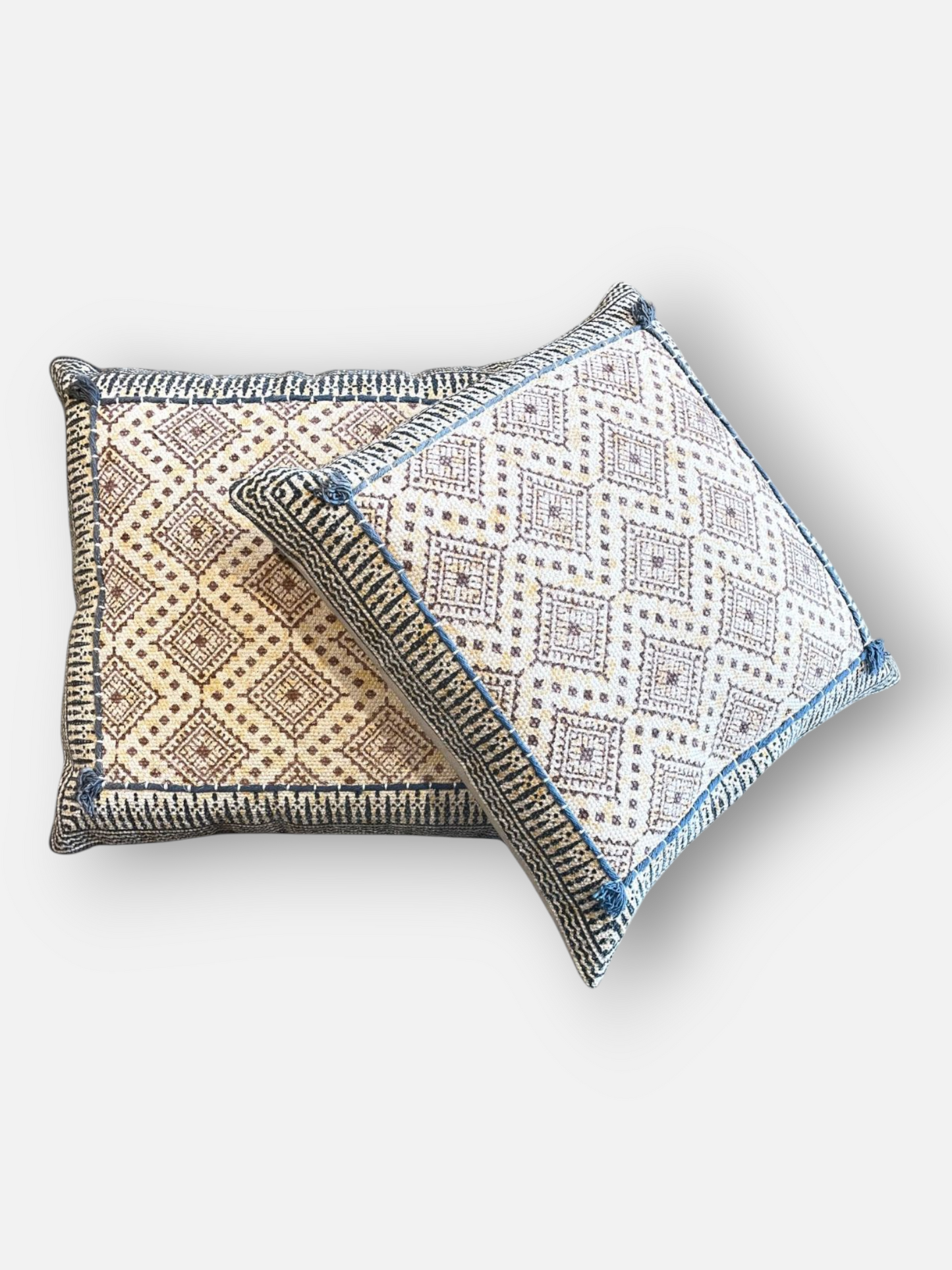 NIRALI WEAVE CUSHION LIGHT BEIGE 18 x 18 IN