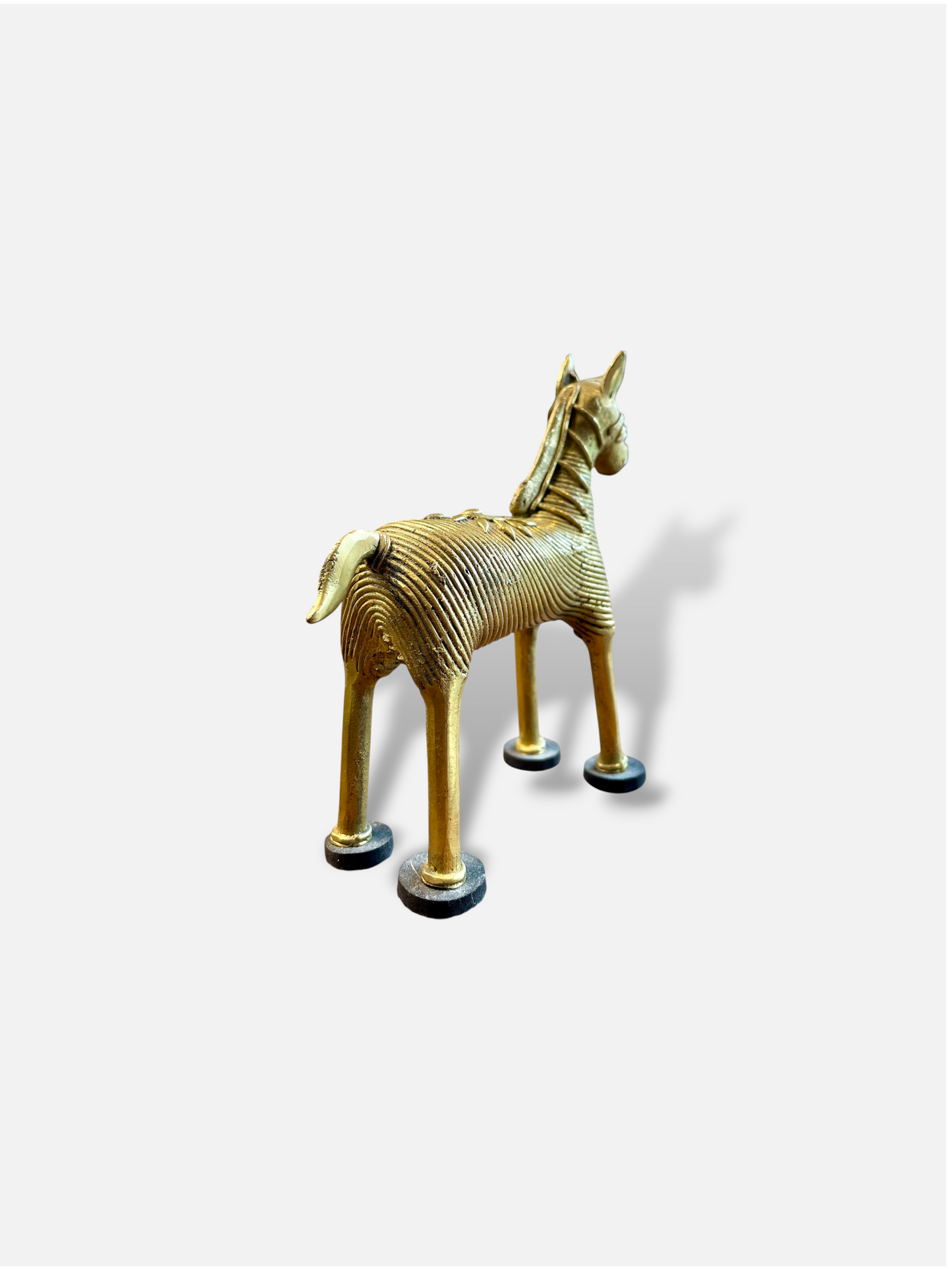 USHNIH HORSE GOLD