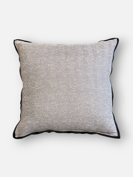 NORTHGRAY CUSHION GREY 18 x 18 IN