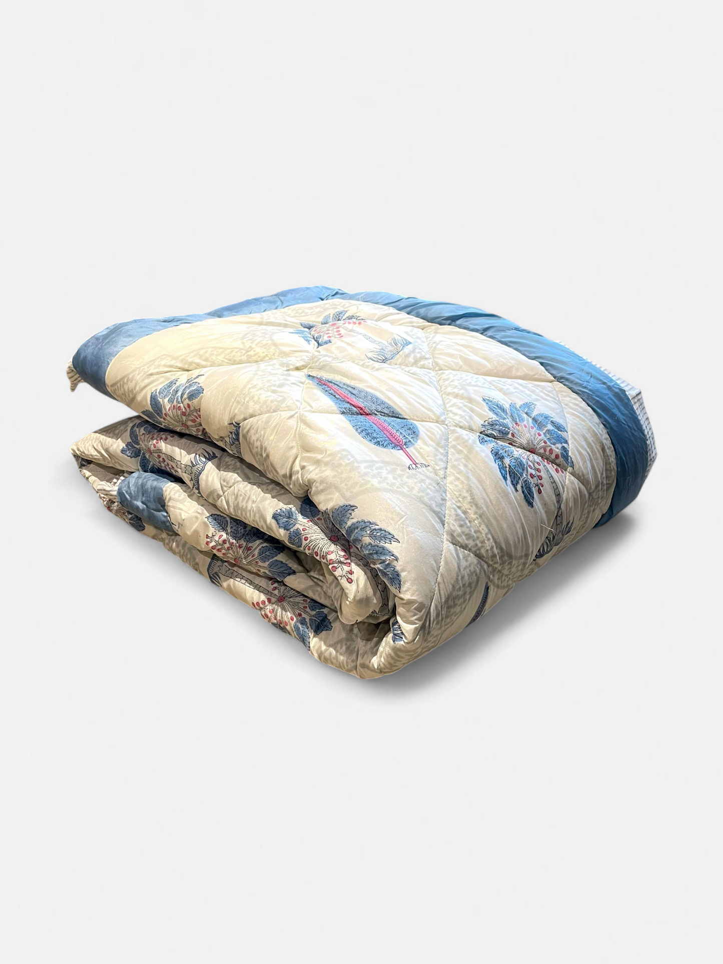 DELPHINA QUILTED COMFORTER SINGLE IVORY WITH BLUE 54 x 90 IN