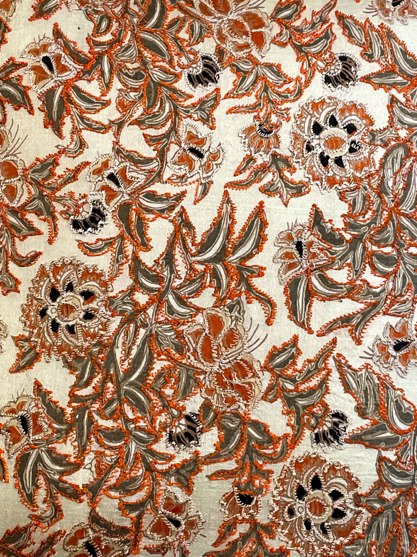 ROSHARI CUSHION ORANGE & IVORY 18 x 18 IN
