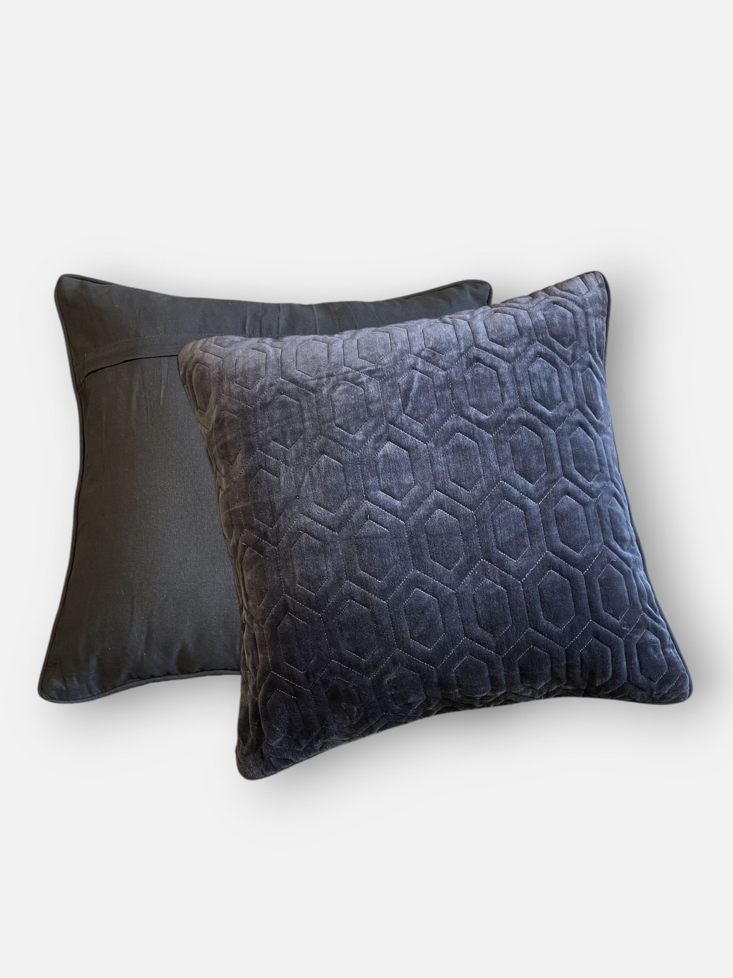 DUVONE CUSHION DEEP BLUE 18 x 18 IN