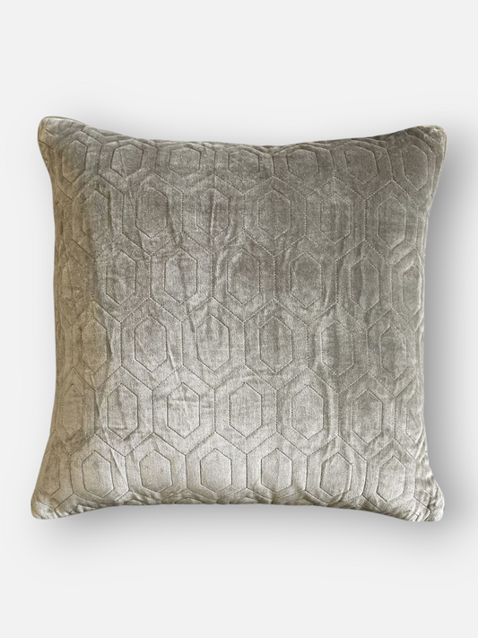DUVONE CUSHION LIGHT TAUPE 18 x 18 IN