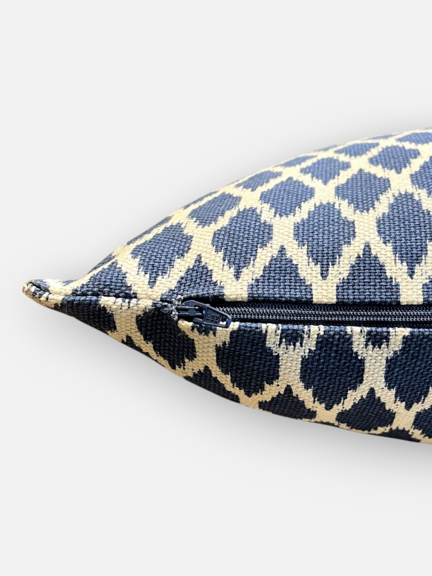 RIVA CUSHION NAVY BLUE 20 x 20 IN