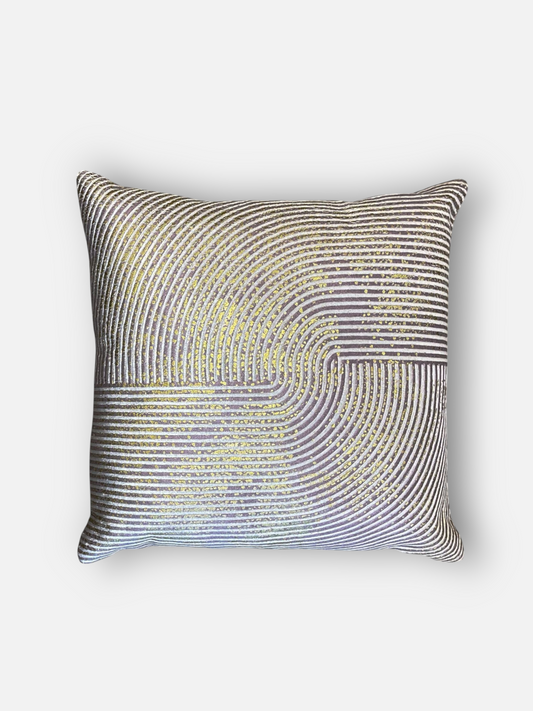 NERUVO GLEAM CUSHION LAVENDER GREY 18 x 18 IN