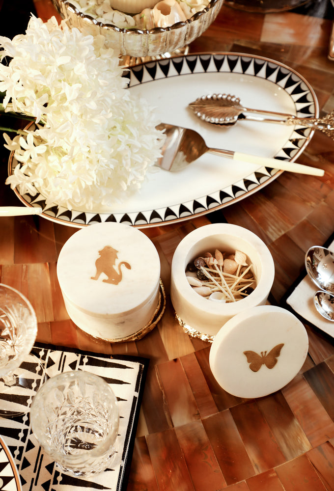 Marble Candle Jar With Lion Inlay