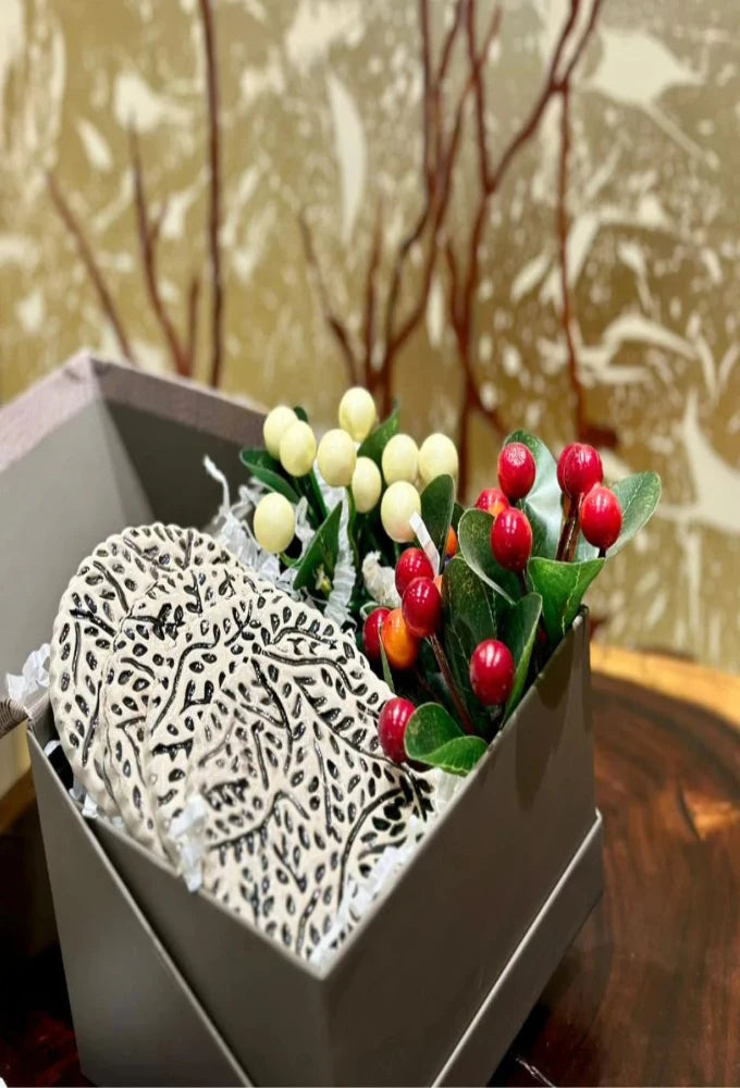 Lace Embossed White Coaster (Set of 4)