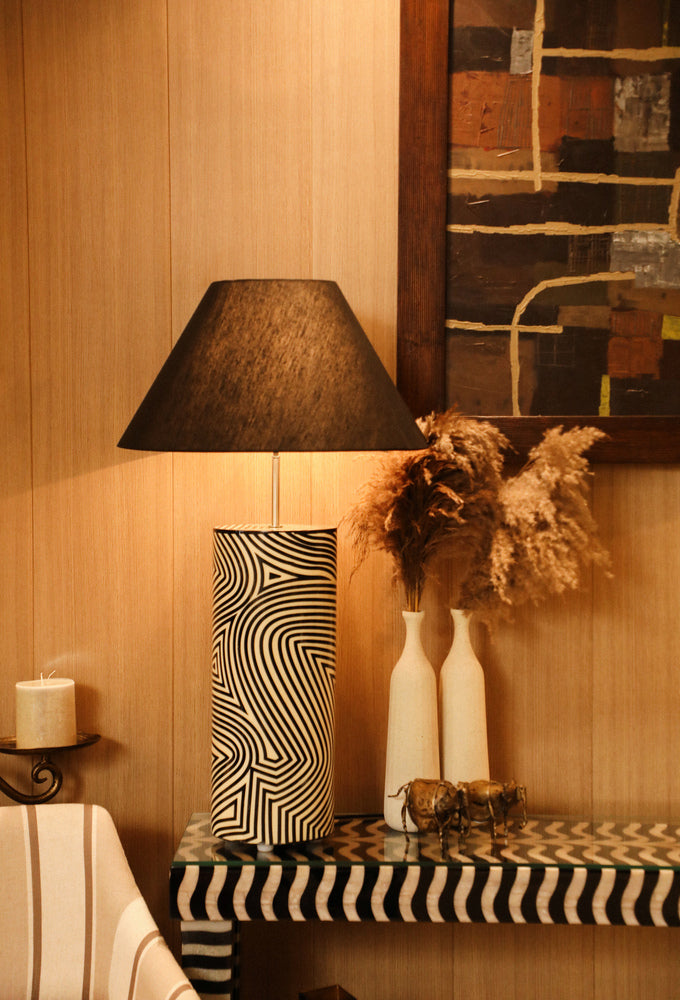 Table lamp