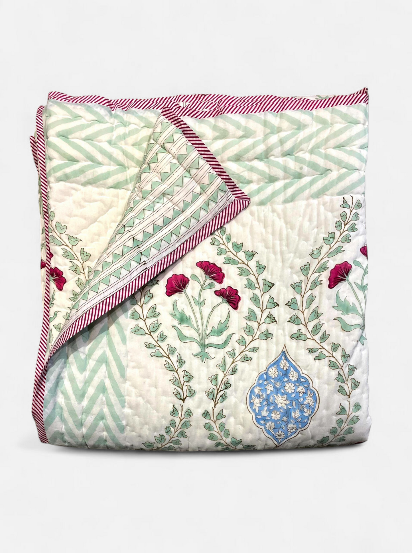 DREAMORA QUILTED COMFORTER  MINT IVORY 90 x 108 IN