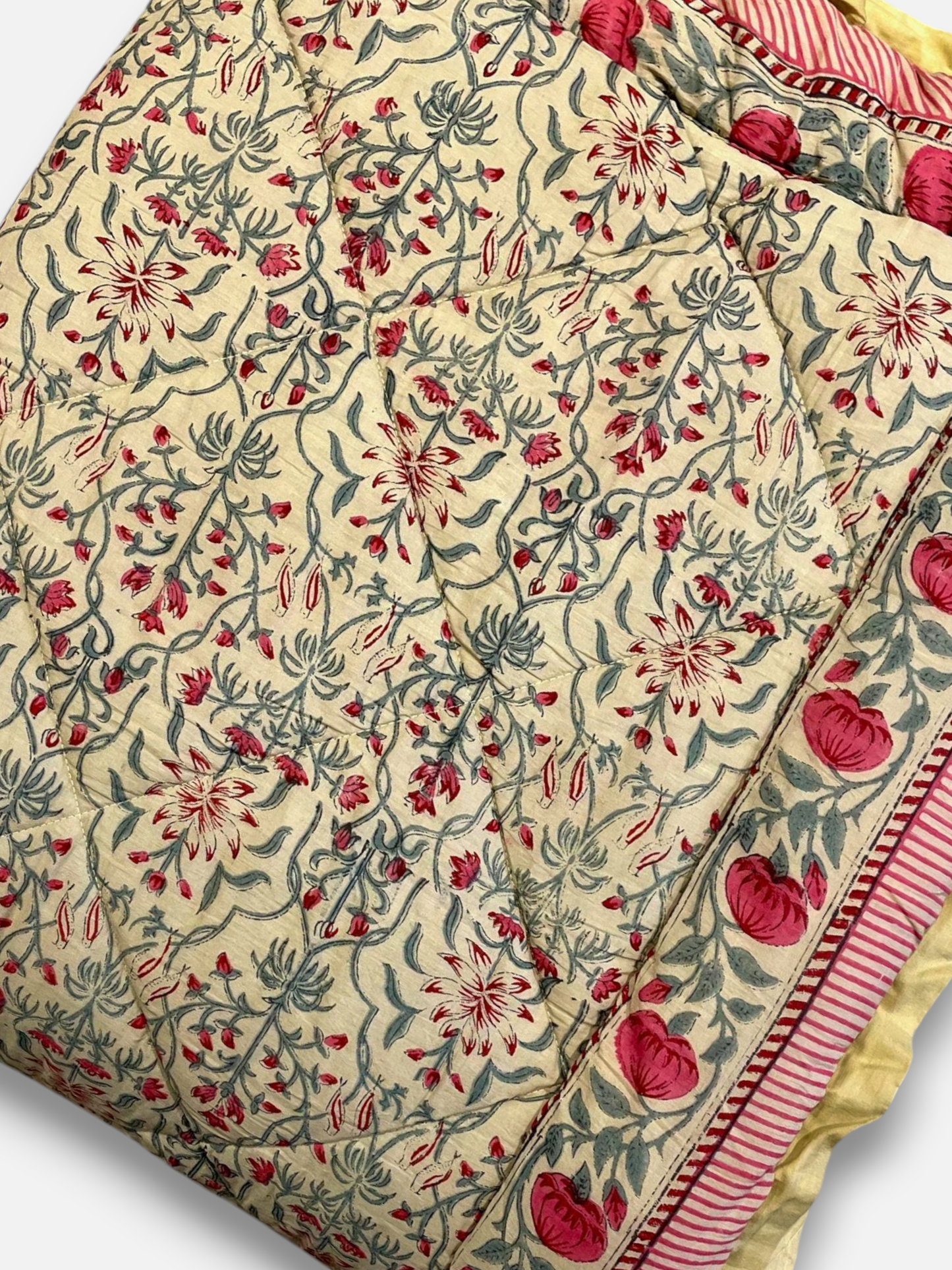 NARGIS QUILTED COMFORTER ANTIQUE IVORY ANTIQUE IVORY 90 x 108 IN