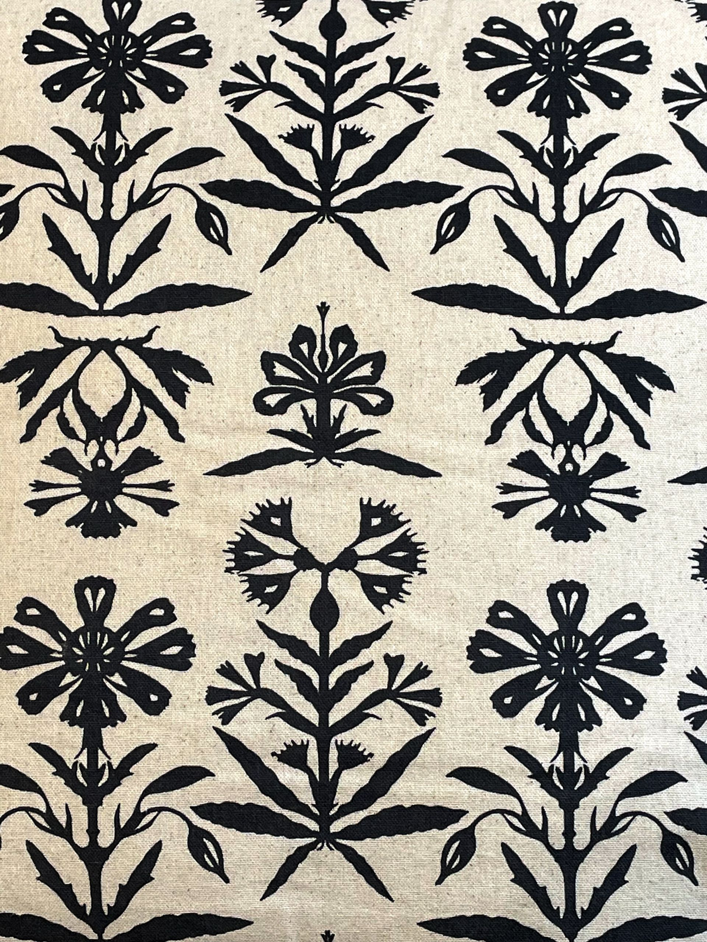 RAVENBLOOM CUSHION BLACK & IVORY 20 x 20 IN