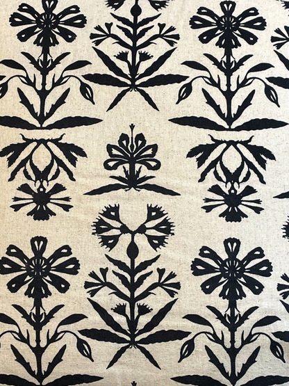 RAVENBLOOM CUSHION BLACK & IVORY 20 x 20 IN