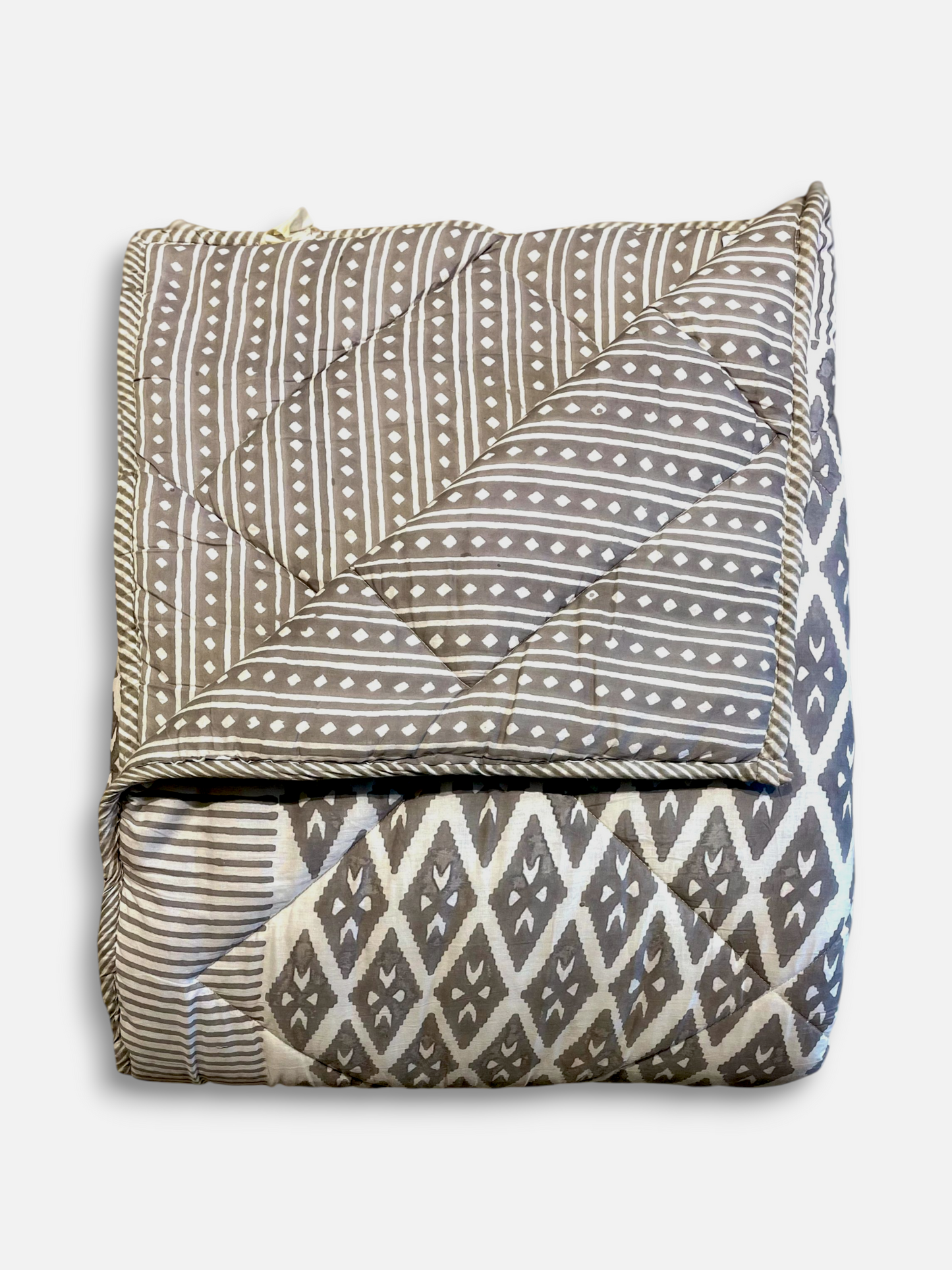 NIRALI QUILTED COMFORTER TAUPE GREY 90 x 108 IN