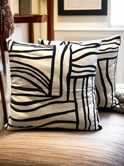 DUNE SKETCH CUSHION BLACK & IVORY 20 x 20 IN