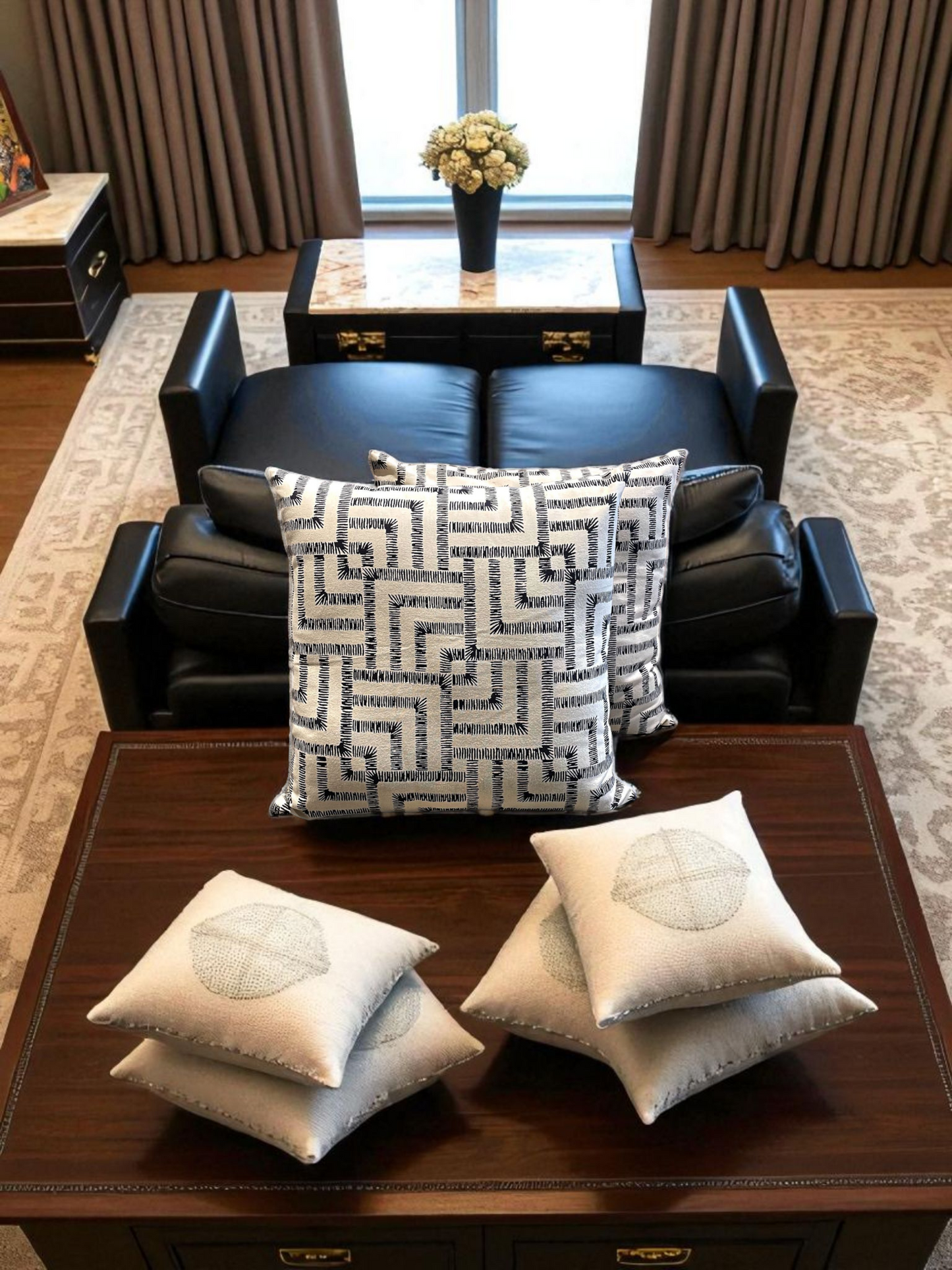 NEXA CUSHION BLACK & IVORY 20 x 20 IN