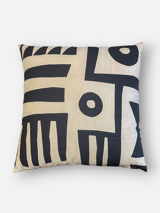 DAKAR CUSHION BLACK & IVORY 20 x 20 IN