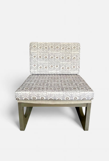 NEXA LOUNGE CHAIR