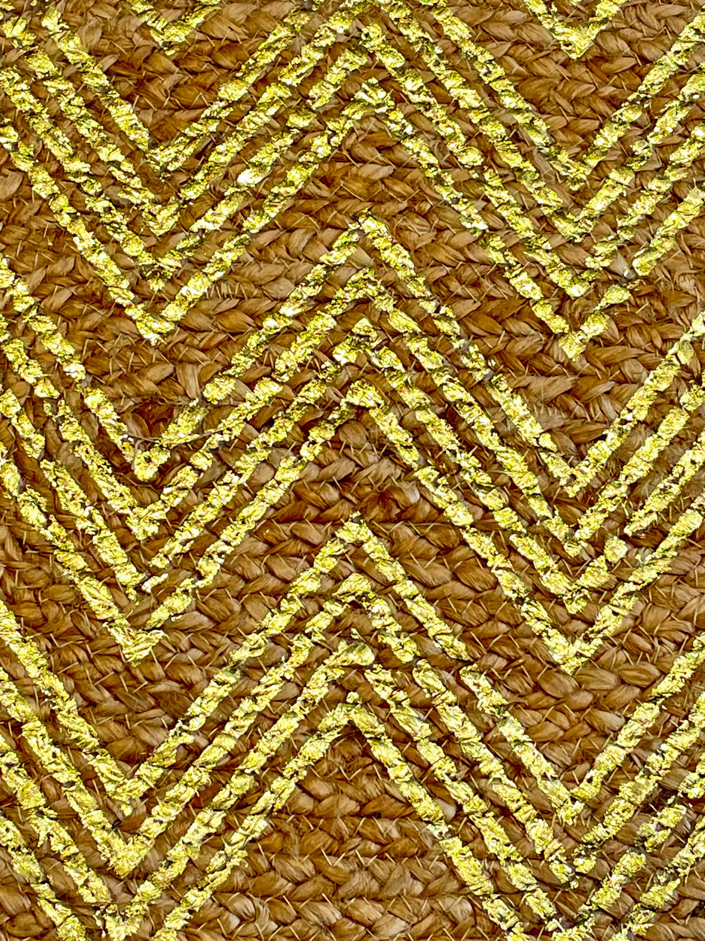 RIPPLED OVAL TABLE MAT GOLD & NATURAL (PER PC)