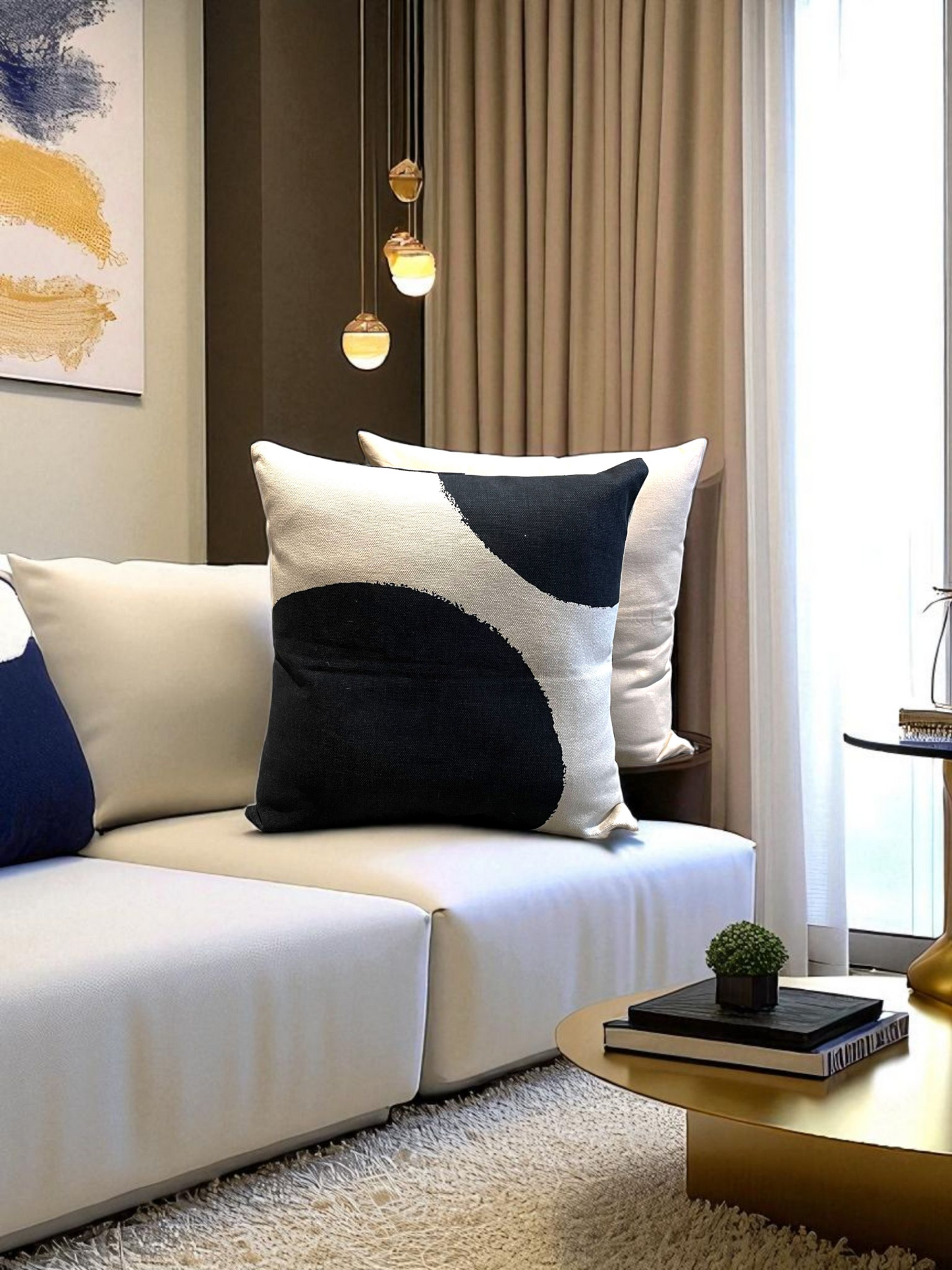 RIPPLE CUSHION BLACK & IVORY 20 x 20 IN
