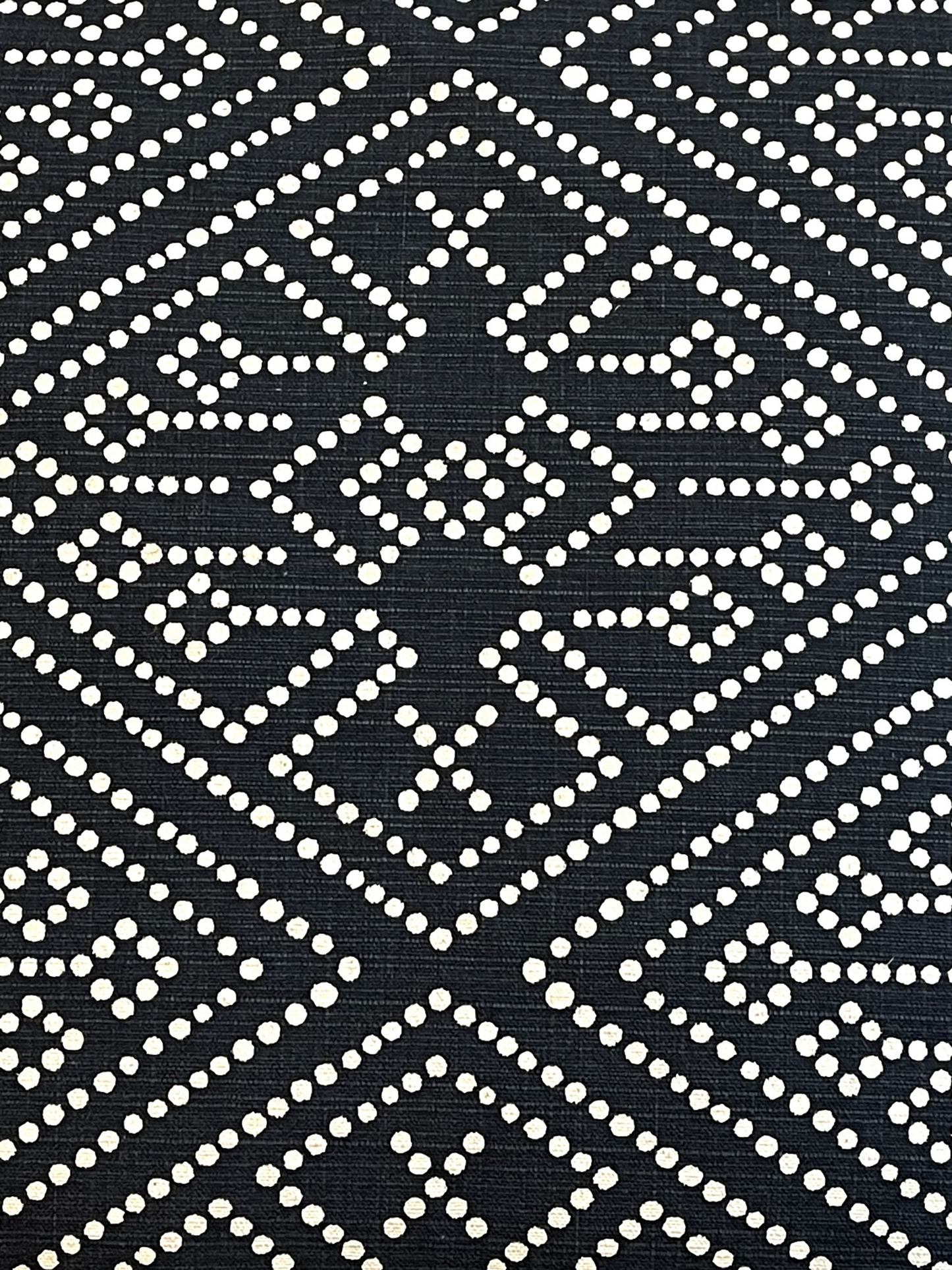 NOCTURNE GRID CUSHION WHITE & BLACK 20 x 20 IN