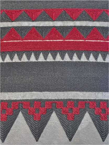 NIROK EDGE CUSHION CHARCOAL & MULTI 18 x 18 IN