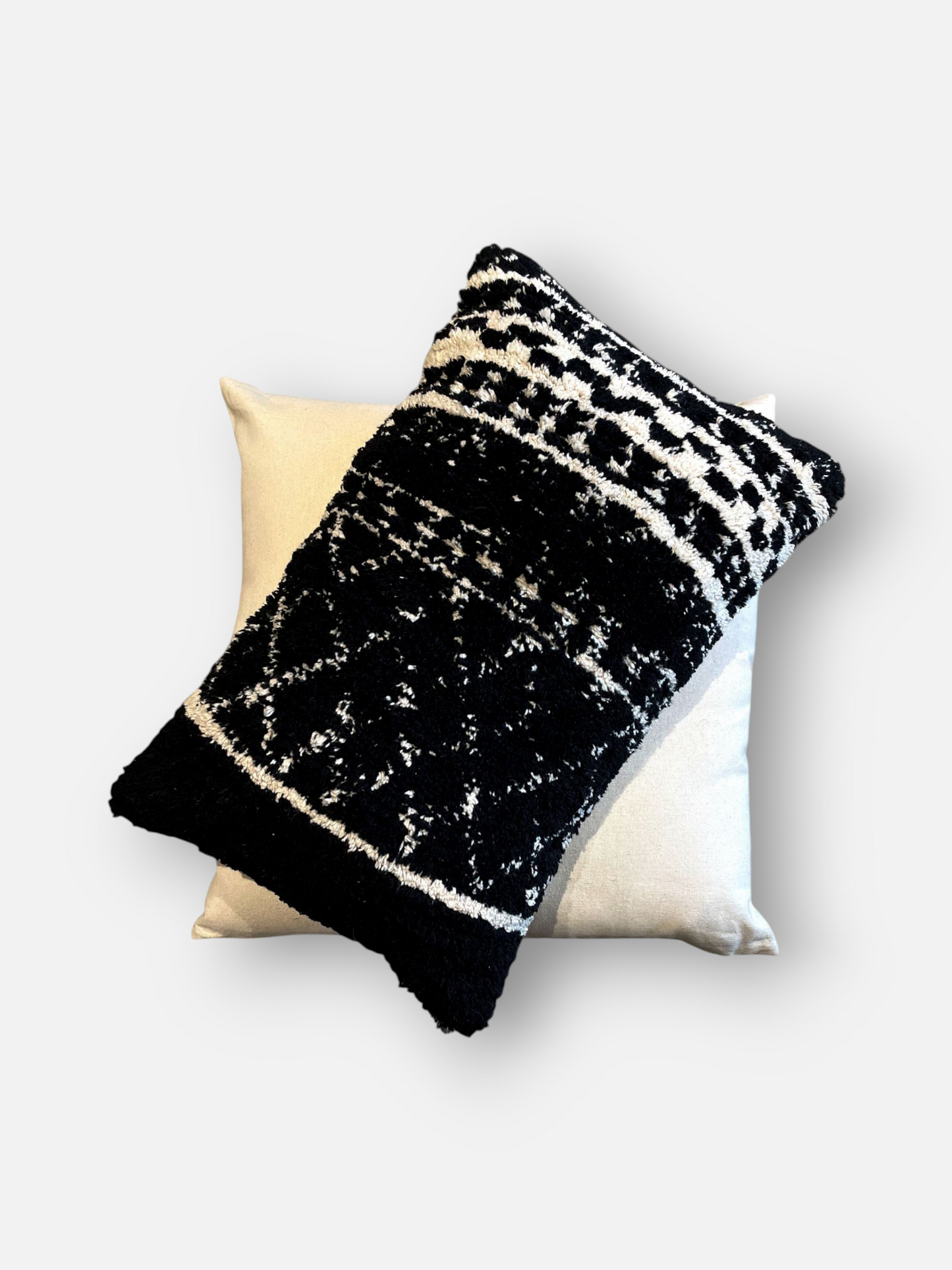 RAAKA LUMBER CUSHION BLACK & IVORY 18 x 12 IN