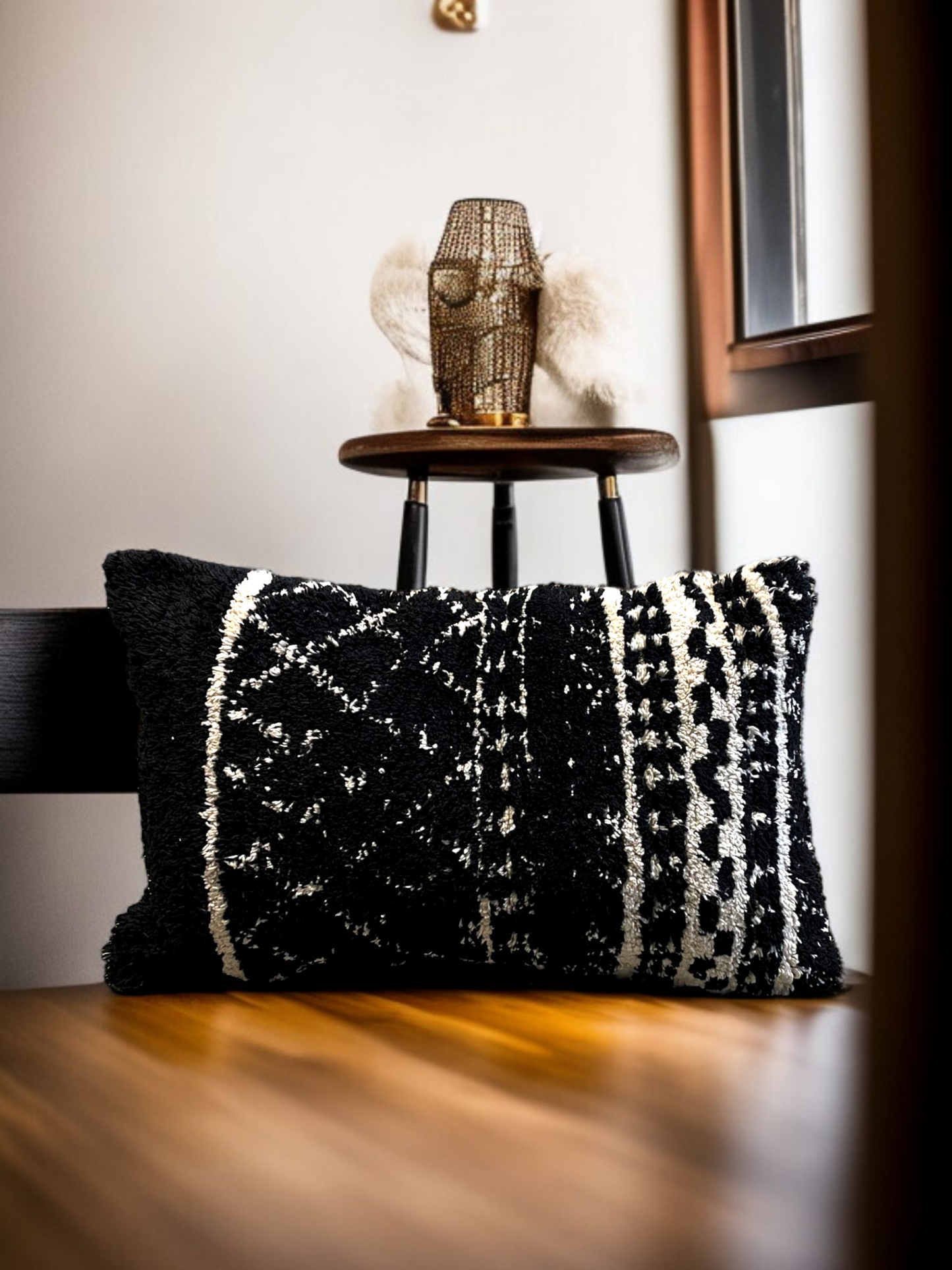RAAKA LUMBER CUSHION BLACK & IVORY 18 x 12 IN