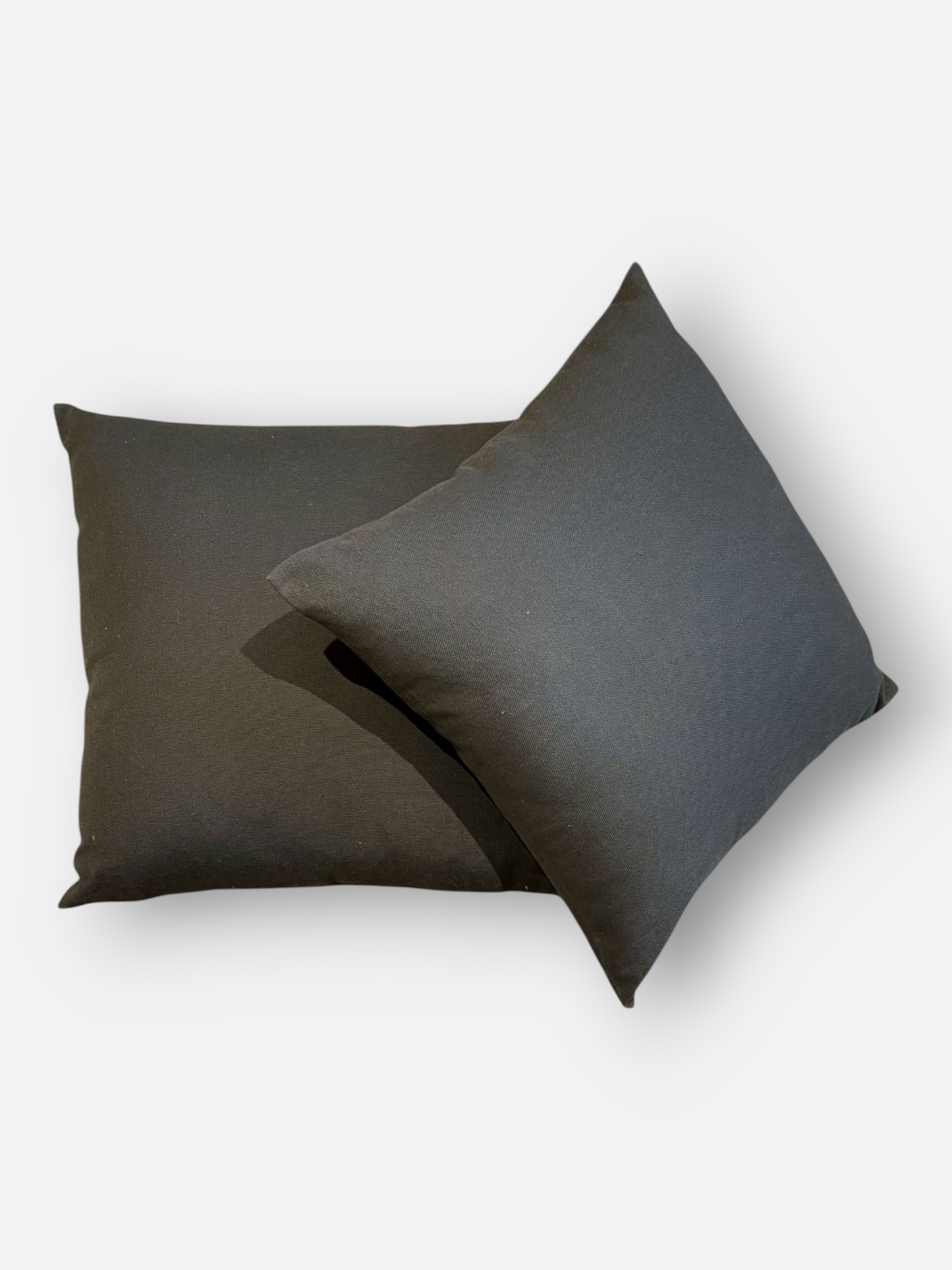 ROCHE LINEN CUSHION MATT BLACK 16 x 16 IN