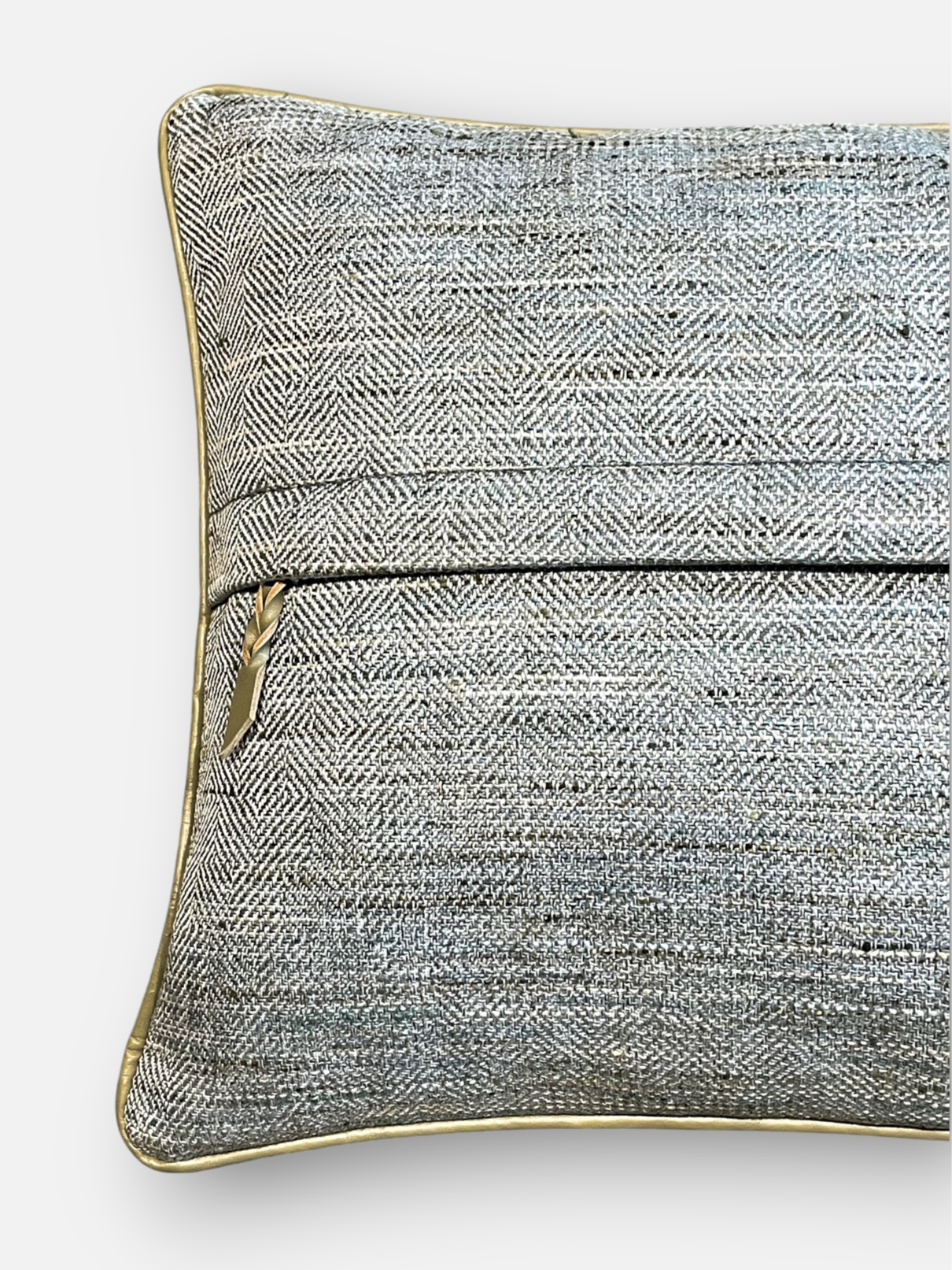 ROHANIC LUMBER CUSHION GREY & ORANGE 18 X 12 IN