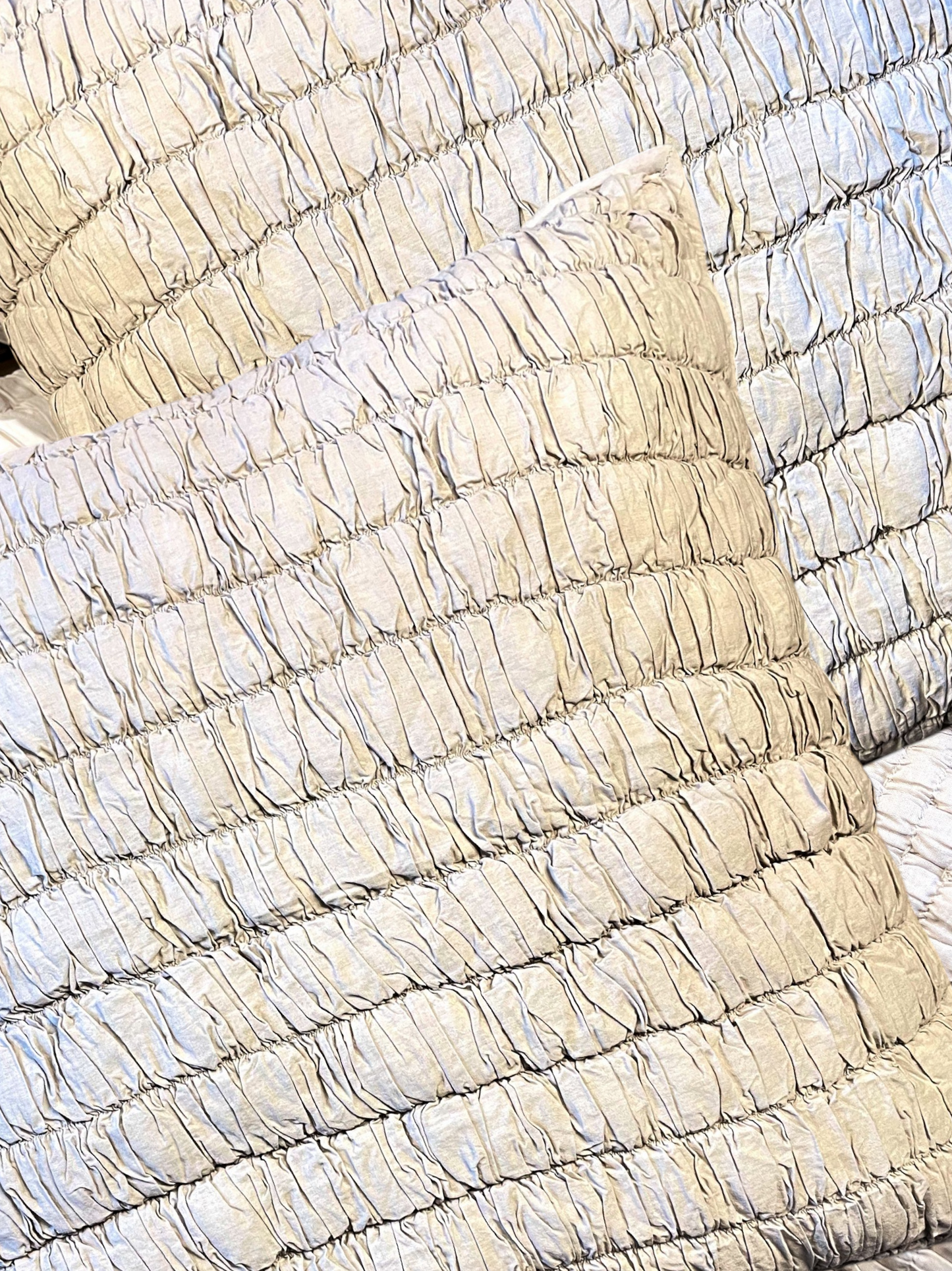 ROSHA BEDSPREAD WITH 2 CUSHION COVERS IVORY BEIGE 90 x 108 IN