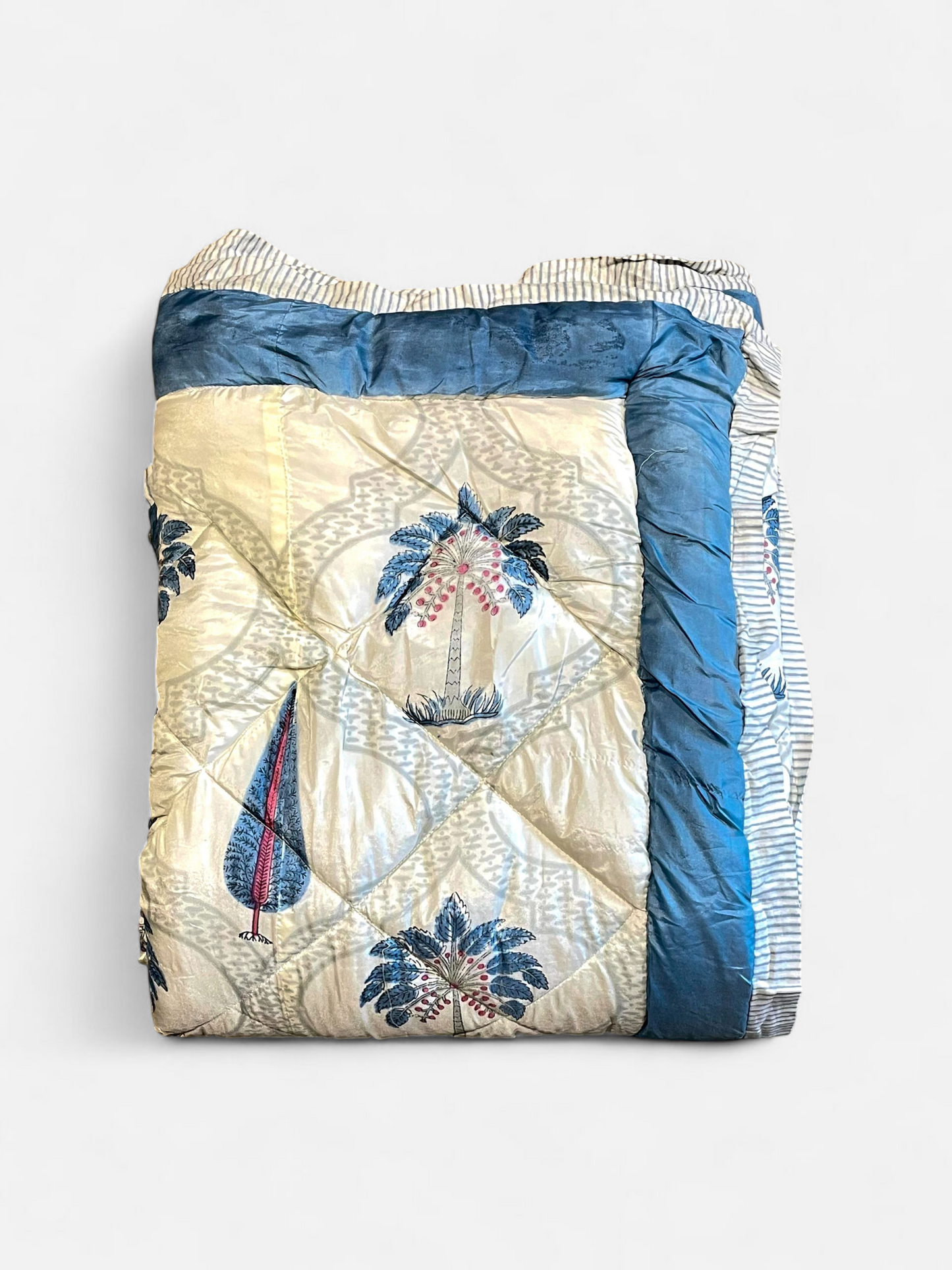DELPHINA QUILTED COMFORTER  SINGLE IVORY WITH BLUE 54 x 90 IN