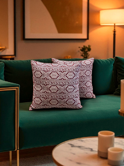 RAQURA CUSHION BURGUNDY 16 x 16 IN