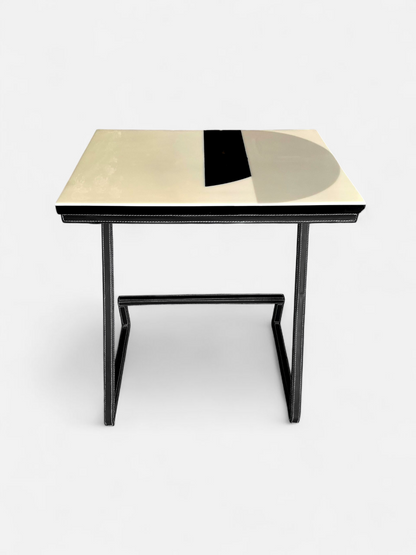 BLACK & WHITE TABLE SMALL