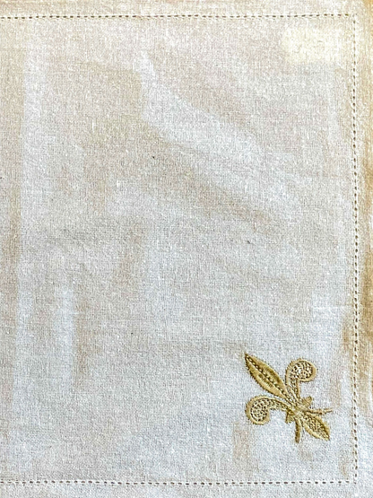 BELLEGARDE TABLE MAT NATURAL GOLD (PER PC)
