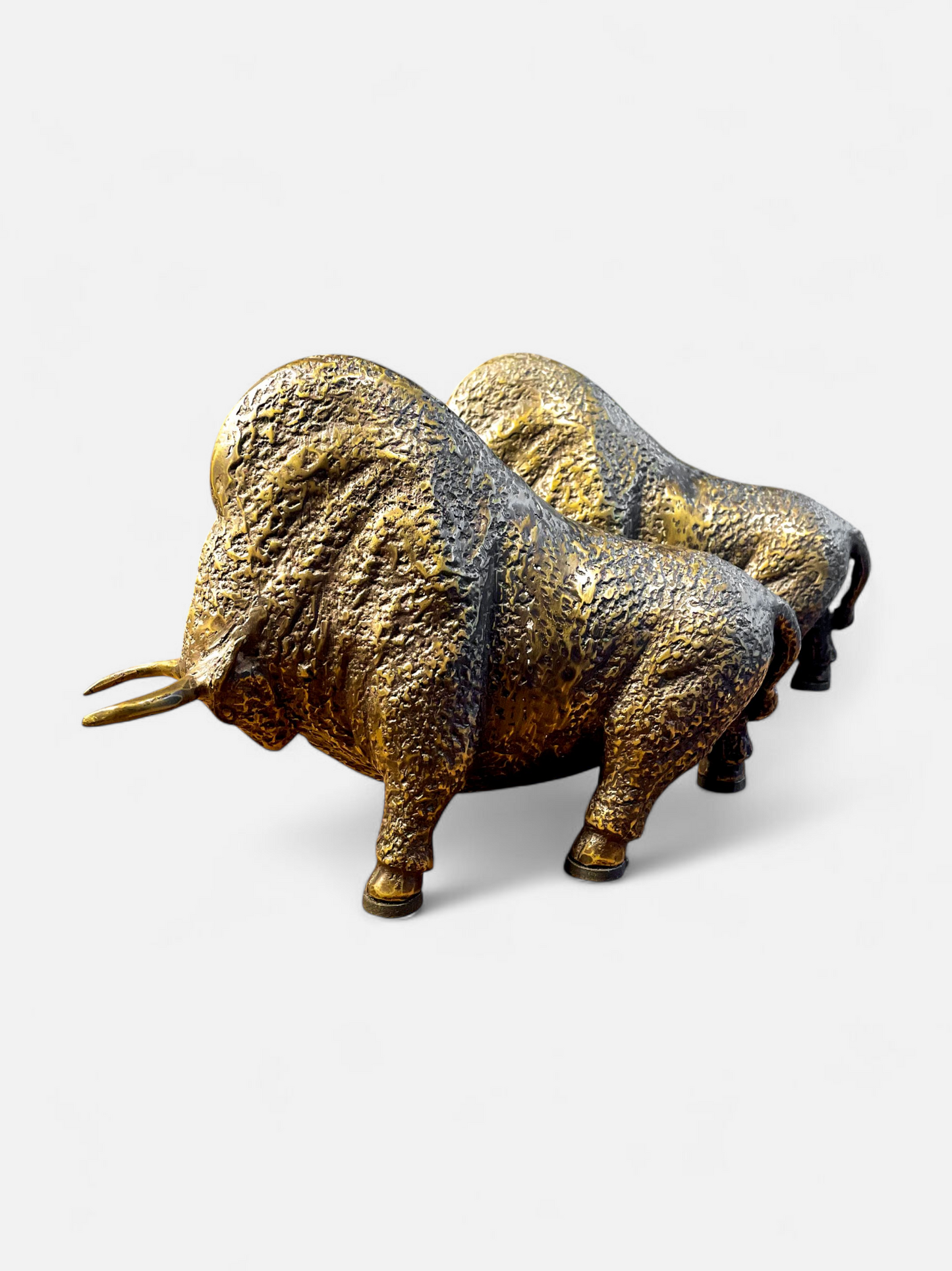HURRICANE BULL ANTIQUE BROWN (SET OF 2)