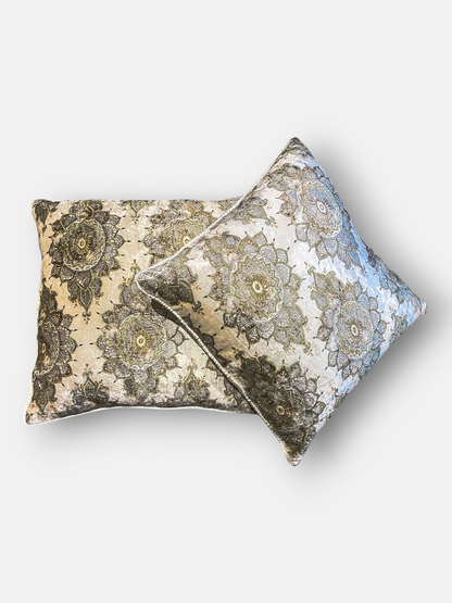 NIMAYA GOLD CUSHION PEARL 18 x 18 IN