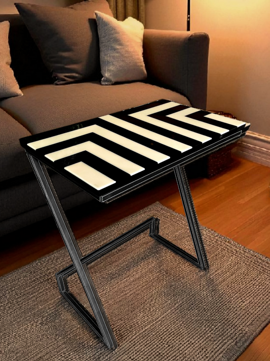 BLACK & WHITE TABLE LARGE
