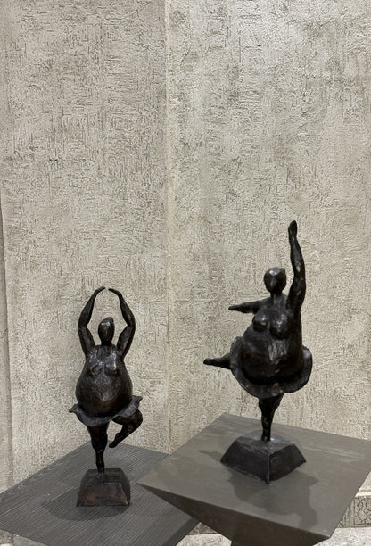 Dancing Lady Large (Set of 2)