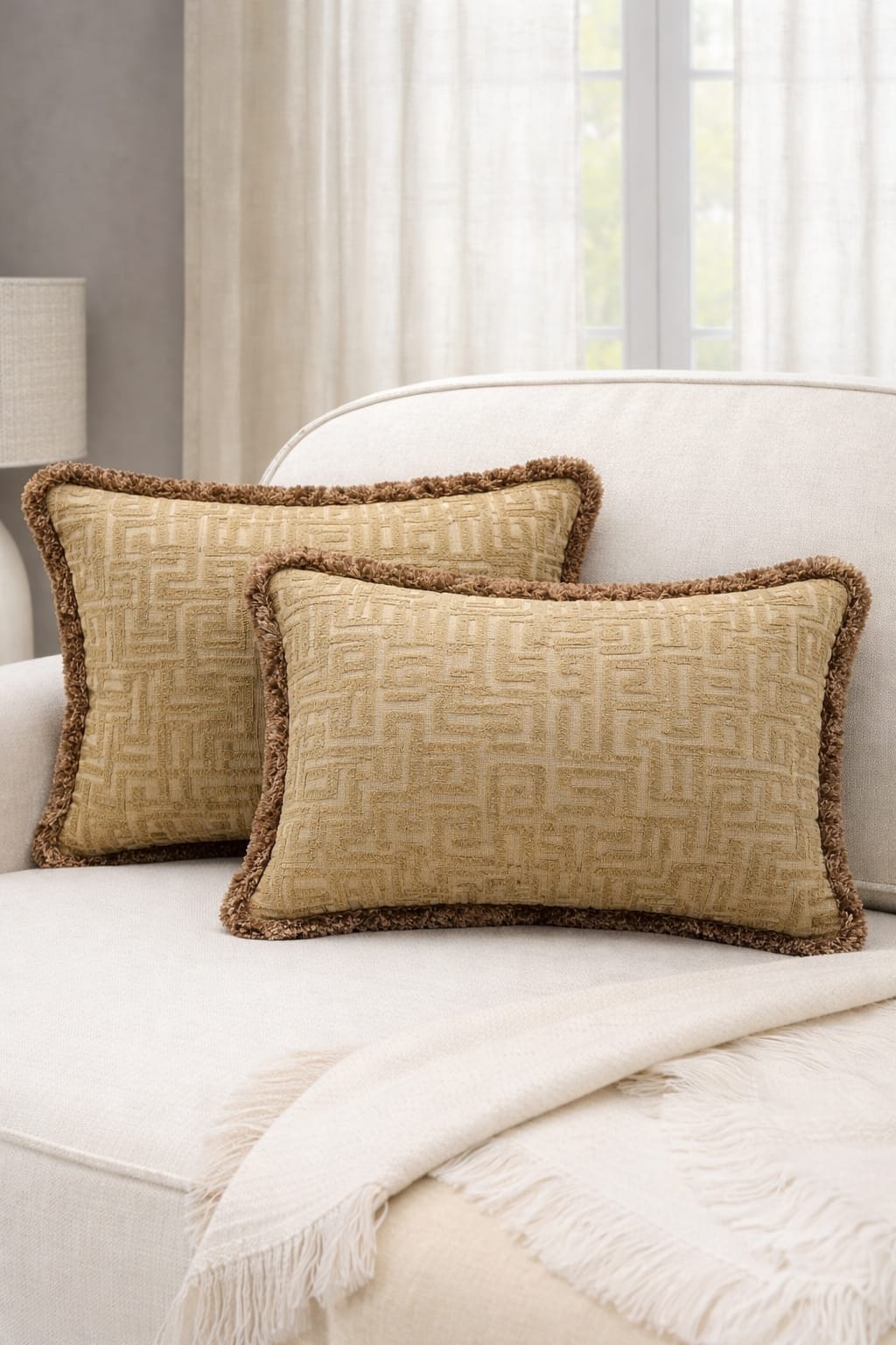 GOLDEN MAZE LUXE CUSHION 20 X 13 IN