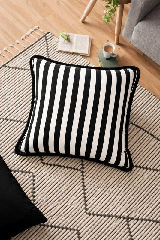 NOIR LINE CUSHION 10 X 10 IN