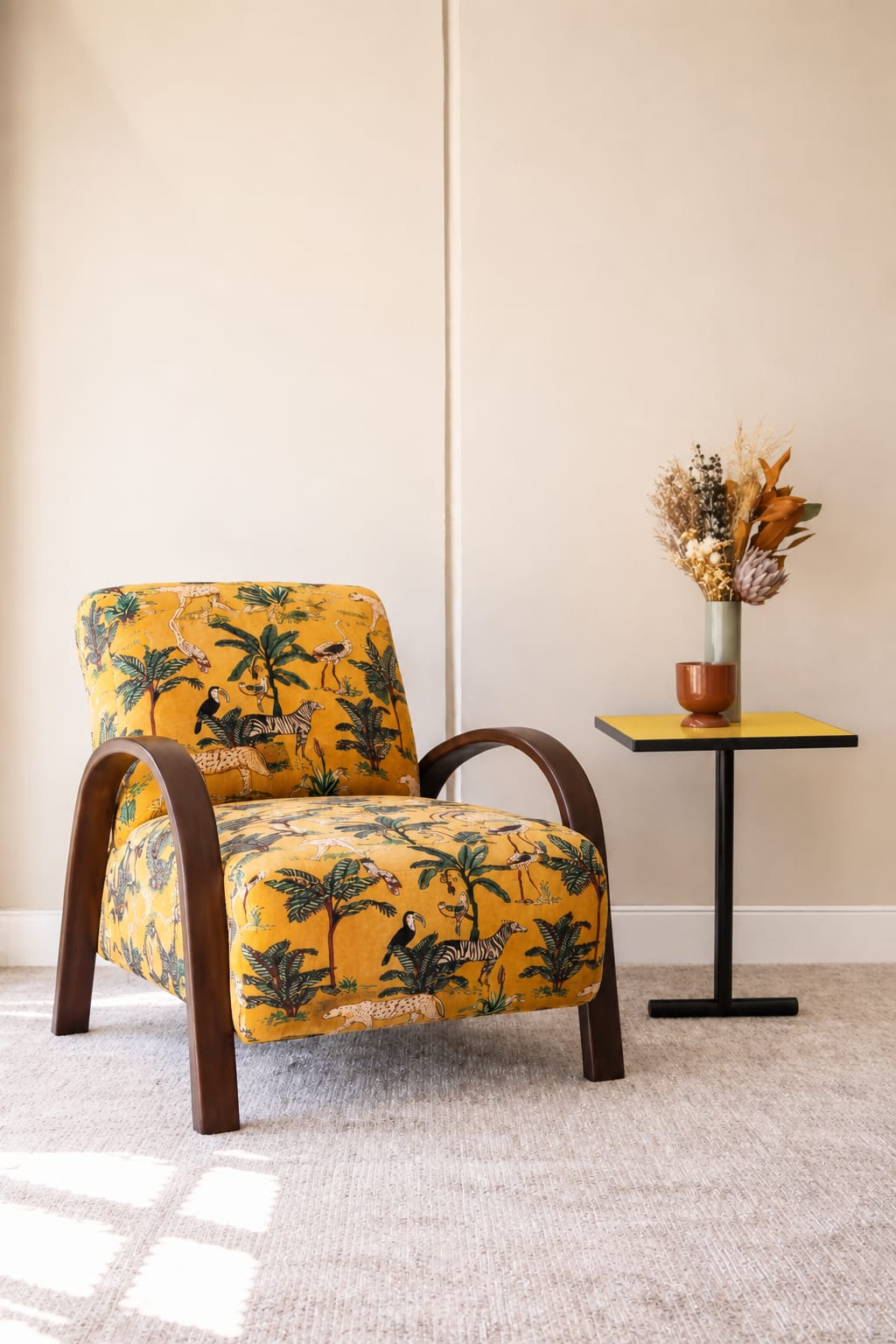HANDY C TABLE YELLOW